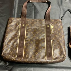 Louis Vuitton Monogram Cabas Beaubourg Bag 