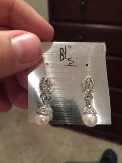 Costume jewelry earrings
