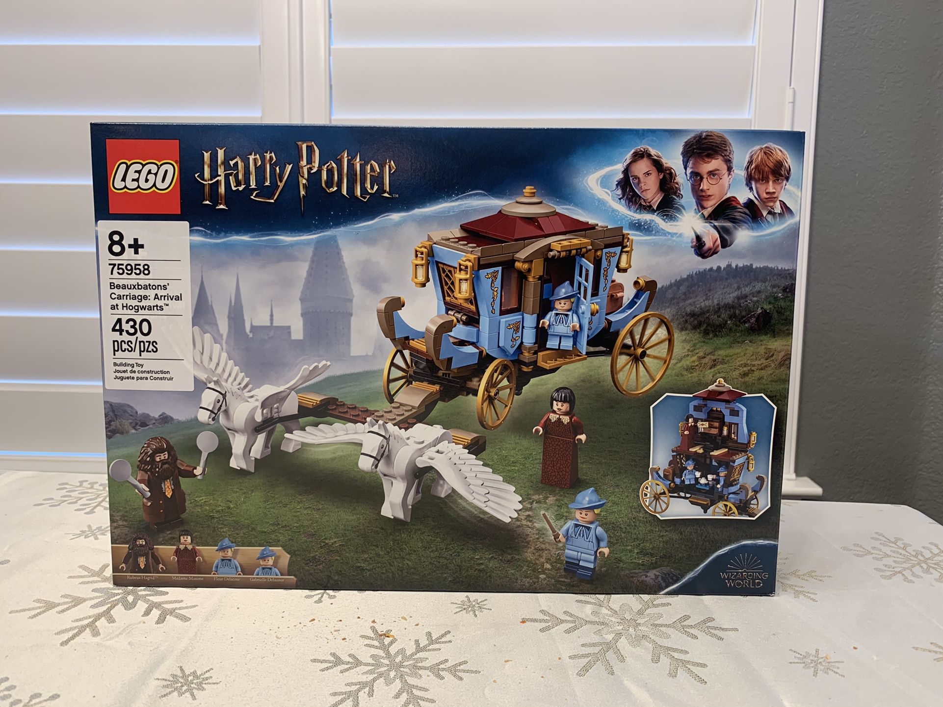 LEGO Beauxbatons’ Carriage Arrival At Hogwarts Harry Potter