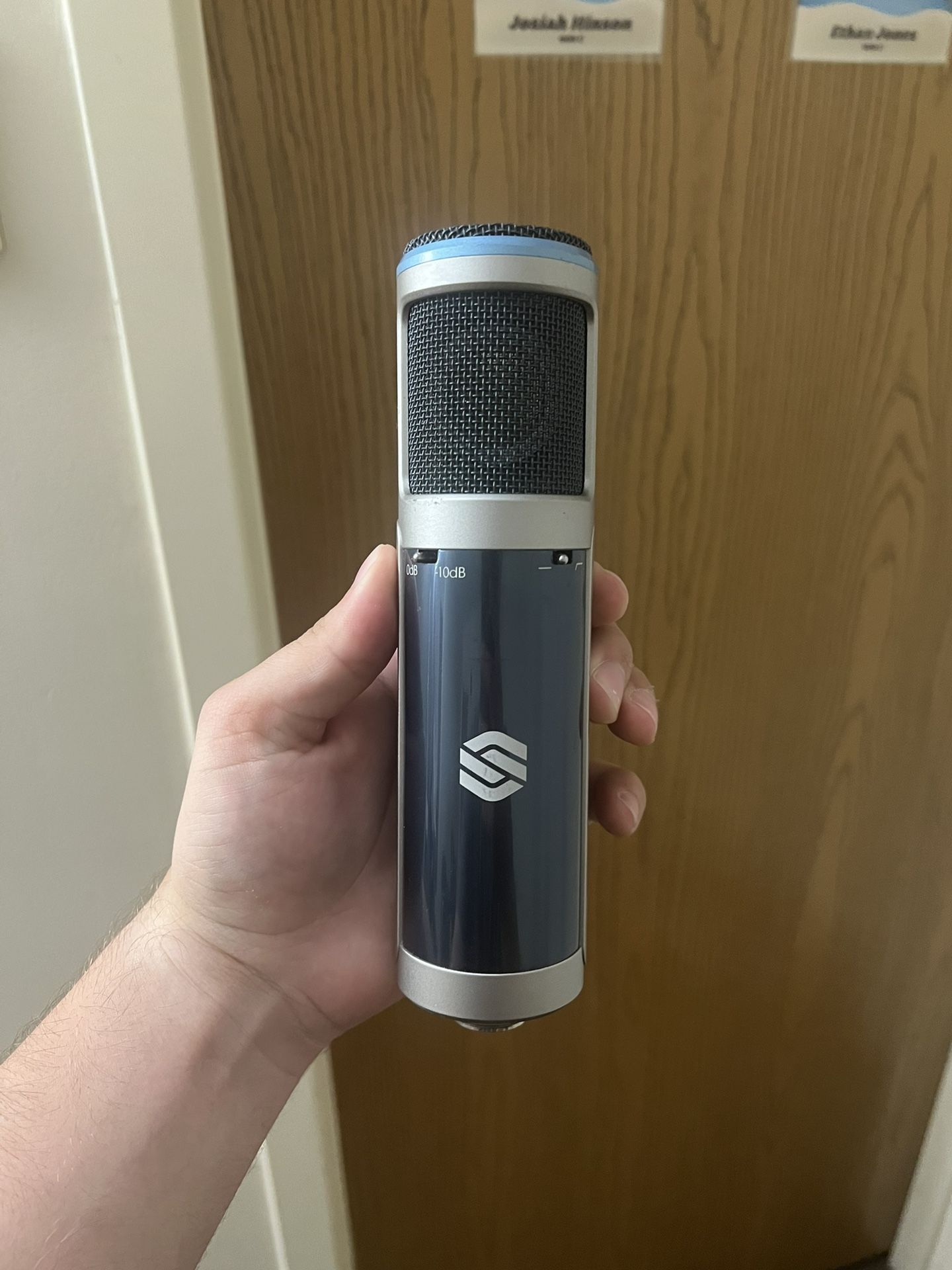 Sterling ST159 Condenser microphone