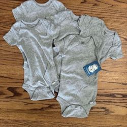 12 Month New Gerber Baby- 5-Pack Solid Onesies Bodysuits