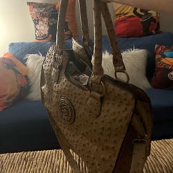 Shoulder bag