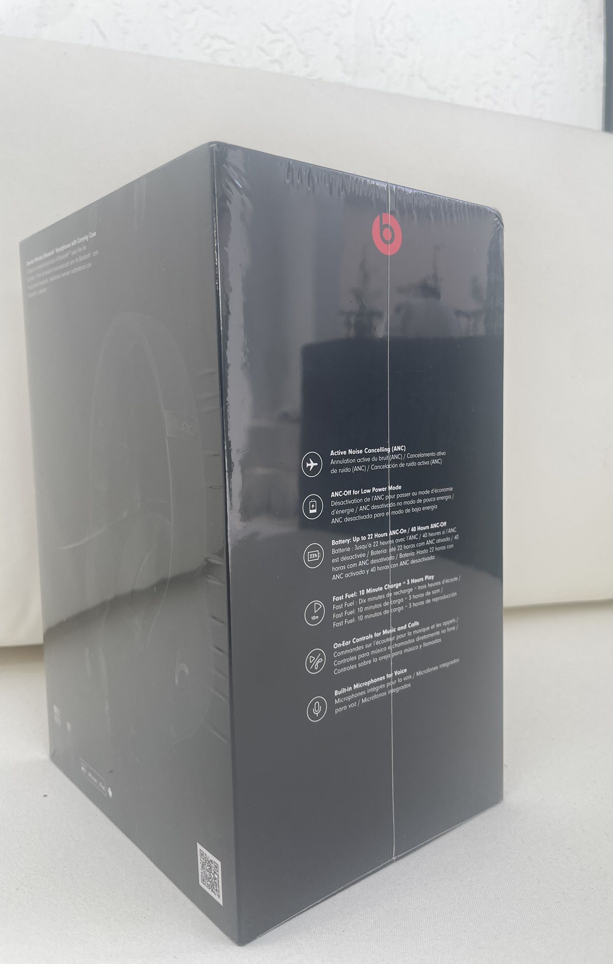Beats by Dr. Dre Studio3 Over the Ear Noise Cancelling Wireless Headphones Black
