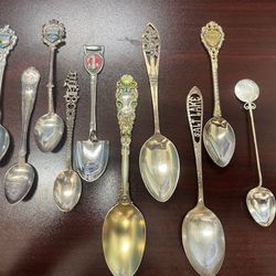 Souvenir Spoons Set