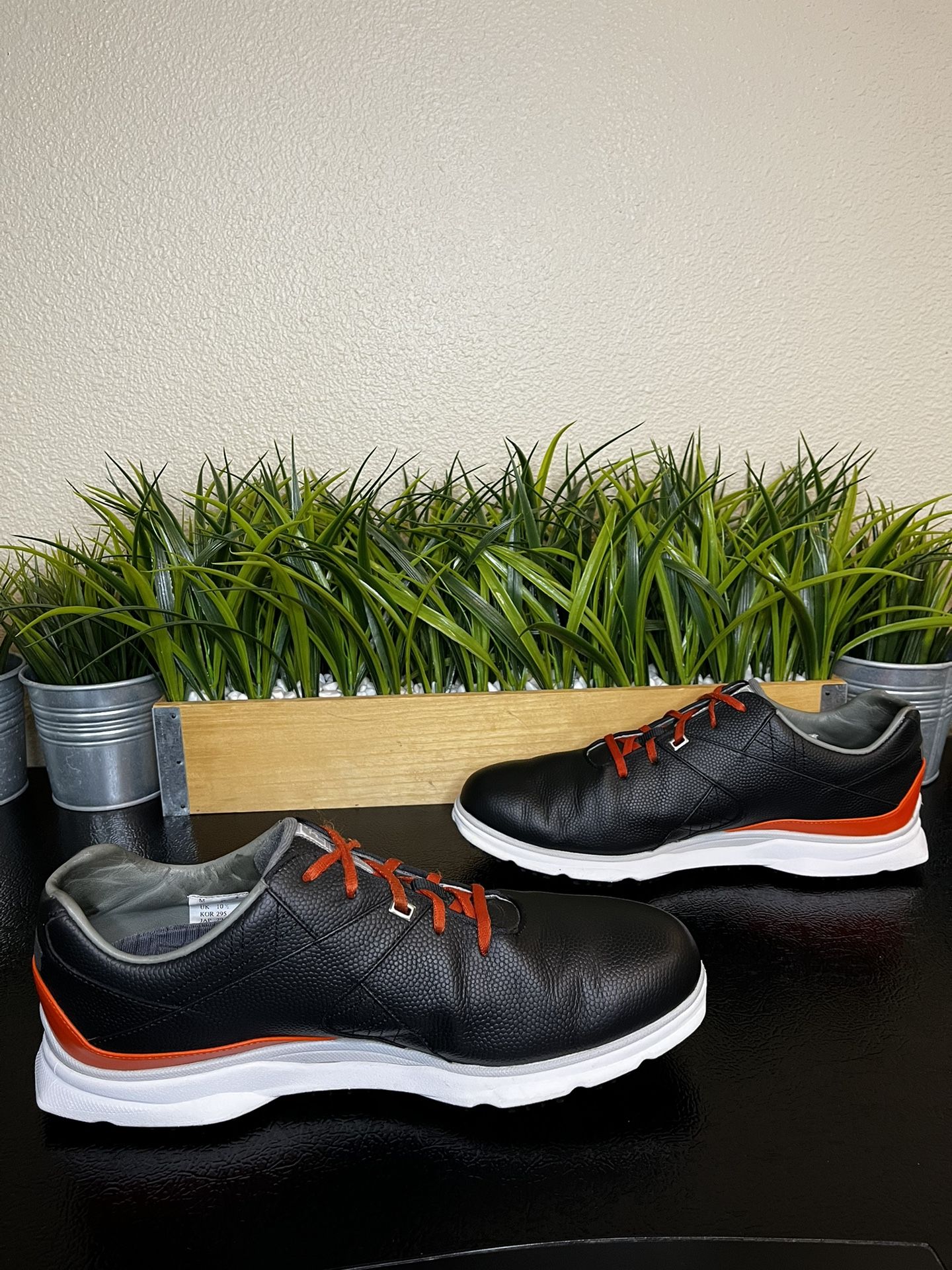 FootJoy Golf Cleats Black Orange