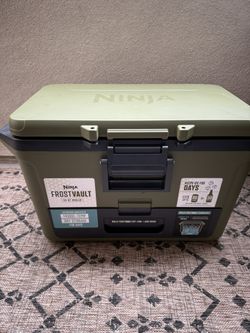 Ninja FrostVault™ 50qt Hard Cooler with Cold Dry Zone, Spruce Green