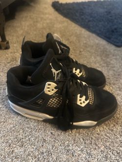 Boys shoes