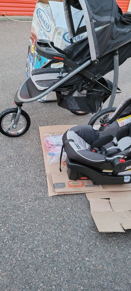 Graco FastAction Fold Jogger Travel System, Gotham