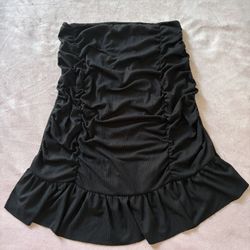 Black Skirt 
