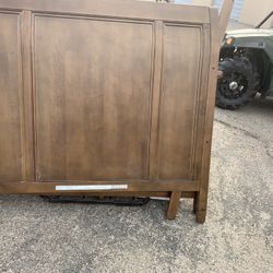 🌹🍀FULL SIZE BED FRAME🌹🍀