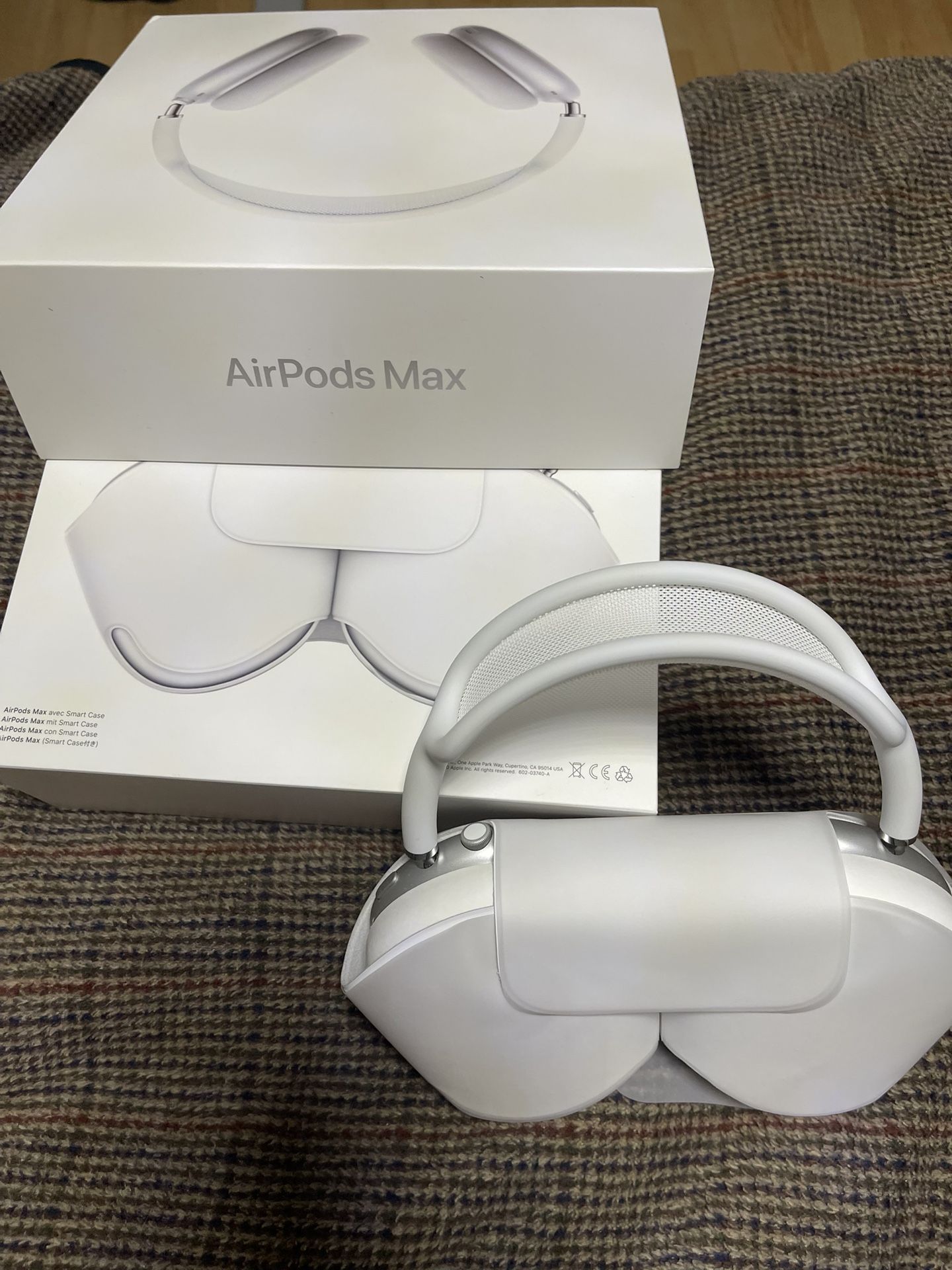 AirPods Max