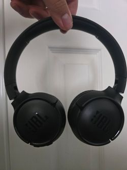 Jbl headphones 510bt mint condition
