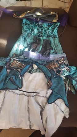 Disney Descendants 2 UMA costume size M(7-8)