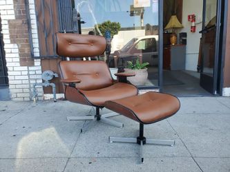 Mid century eames style lounge chair by plycraft