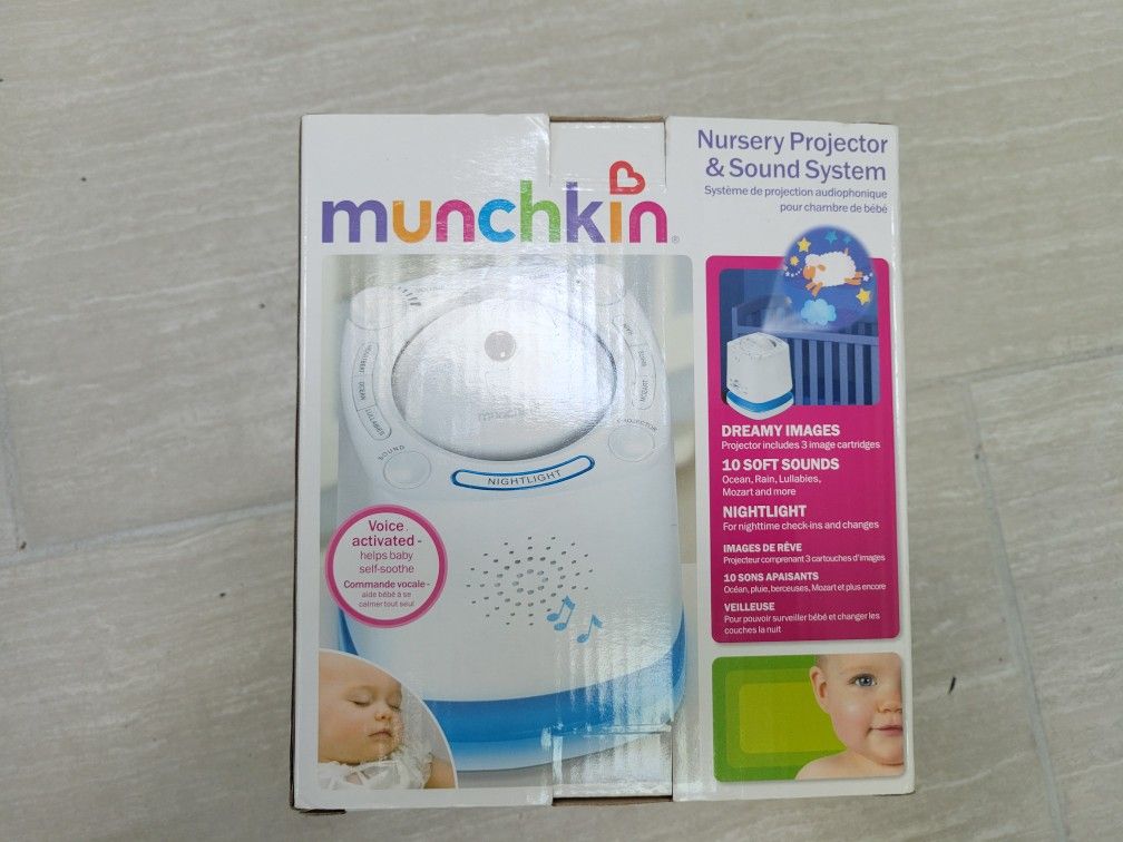 Munchkin Nursery Projector & Sound System