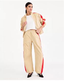 Women’s track pants