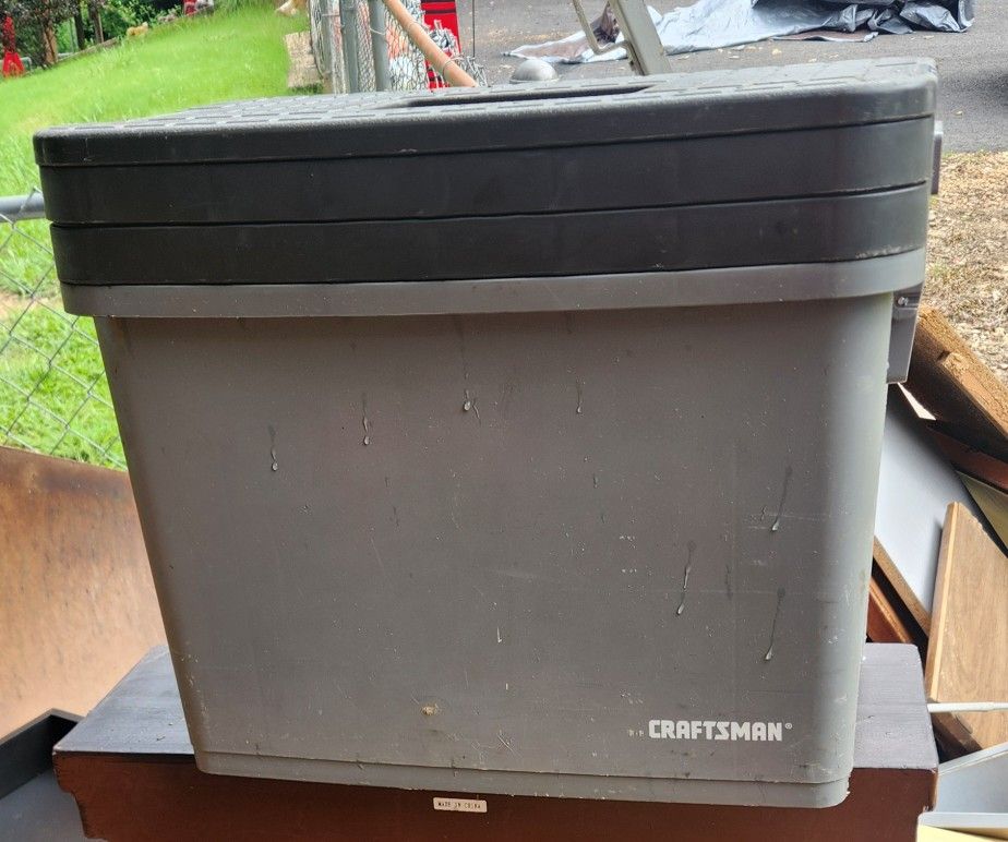 Vintage Craftsman Plastic Large Stackable Tool Box Portable Carryall Sit, Stand & Step