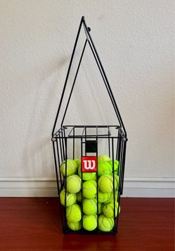 LARGE TENNIS BALLS HOLDER