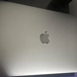 Gray MacBook 2015 Retina 12” inch display