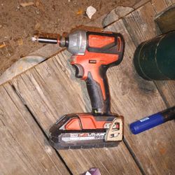 Milwaukee 1/4 M18 Impact 