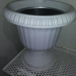 NEW VINYL/PLASTIC GRECIAN LARGE URN FLOWER POT