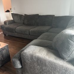 Sectional Sofa 