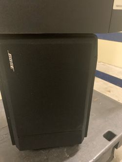 BOSE shelf speaker pair