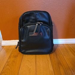 Petunia Pickle Bottom Sling Bag 