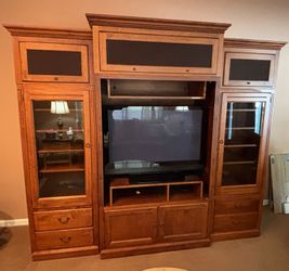 Ethan Allen Shaker Style Wall Unit 