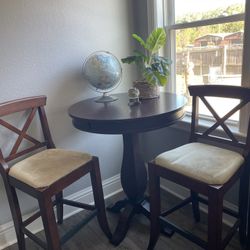 Bar Table And Chairs