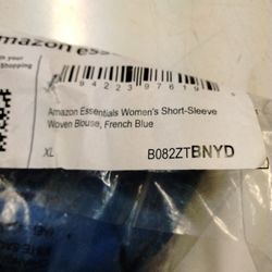 Women's Shirt Size XL Color Blue