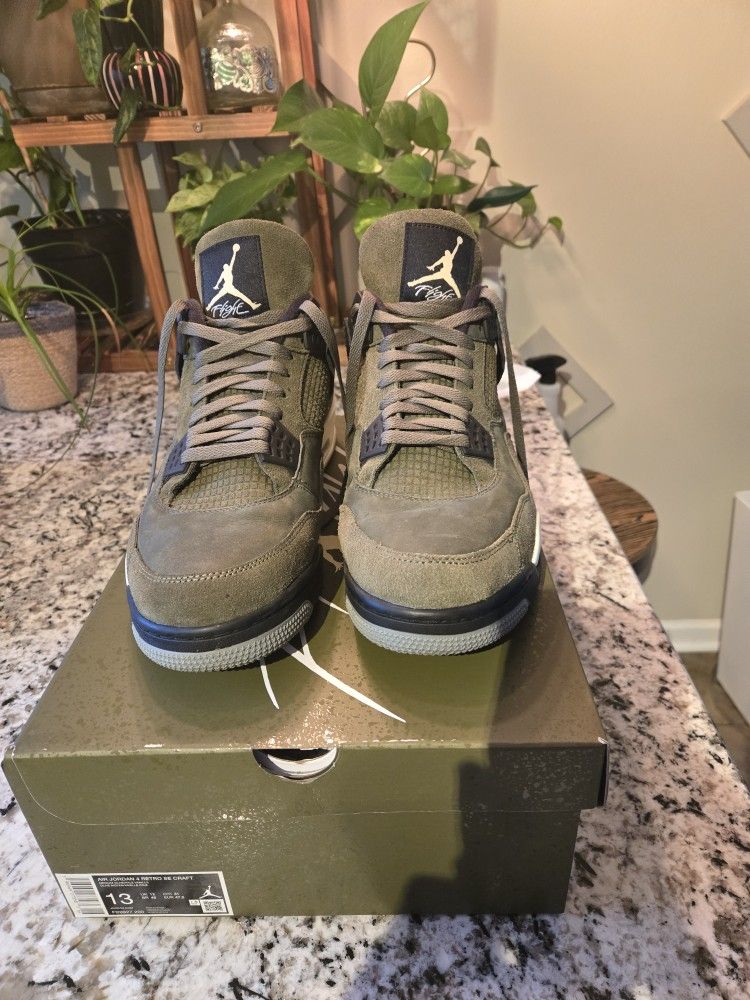 Air Jordan 4 Retro Olive Size 13