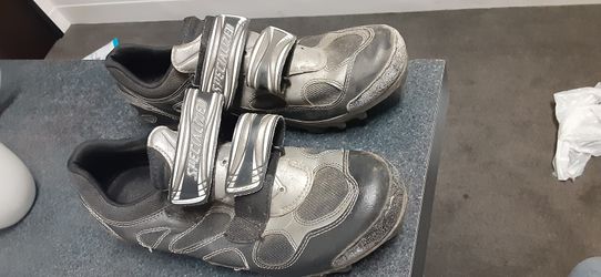Mountain Bike Clip In shoes Specialized Size 10.5