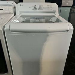 New LG  Washer (5.0 Cu. Ft. )High-Efficiency Smart Top Load In White With Agitator. .