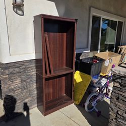 Bookshelf 6'tall 29.25" wide. I'm in ramona 