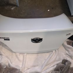 Hyundai Genesis coupe trunk lid