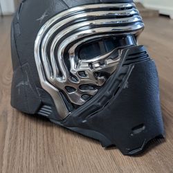 Original 2015 Kylo Ren Black Series Helmet, Working Voice Changer