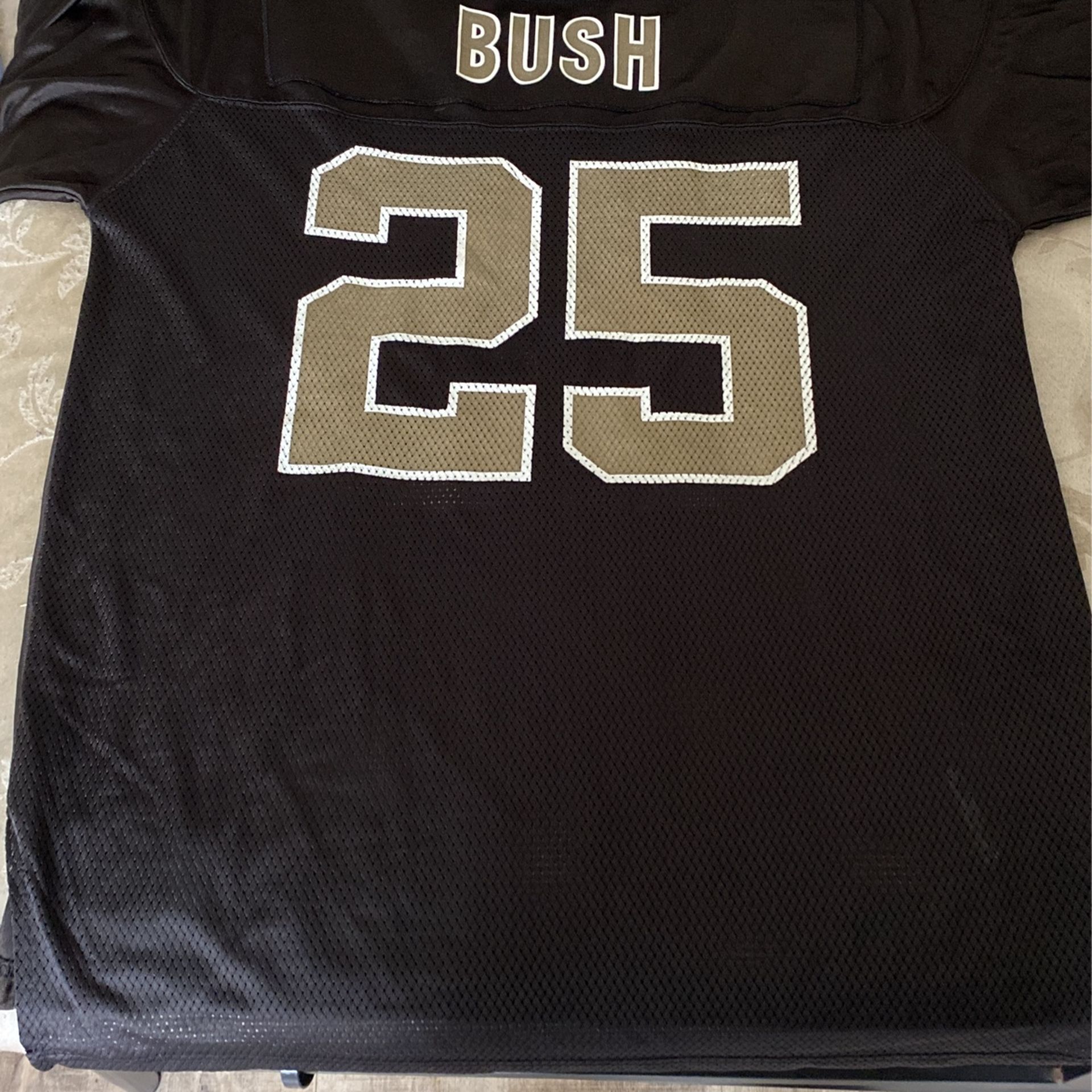 Reggie Bush Saints Jersey