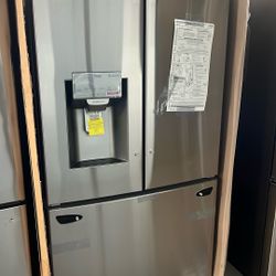 NEW OPEN BOX LG FRENCH STYLE REFRIGERATOR 