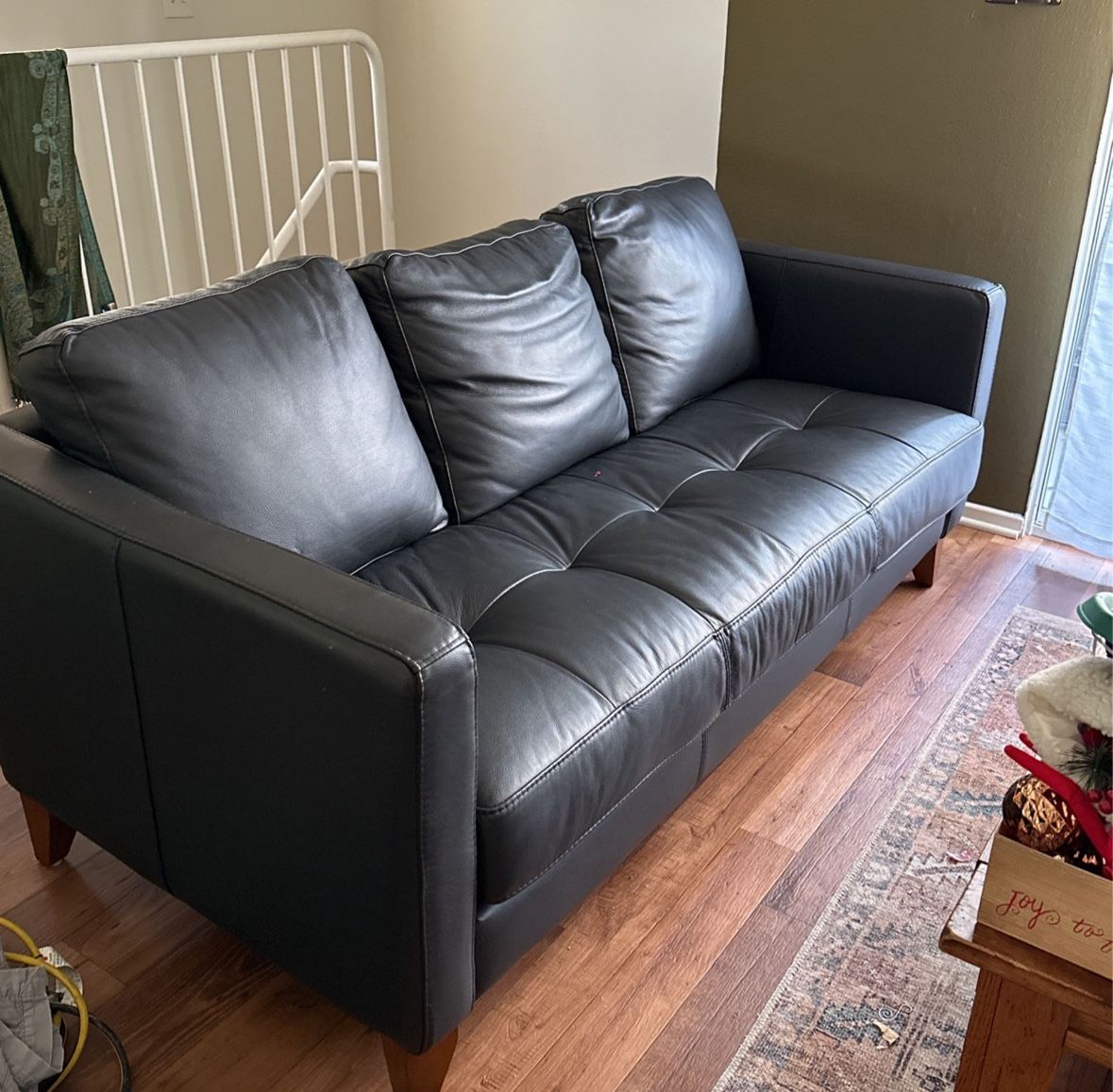 Arizona Leather Black Couch New 