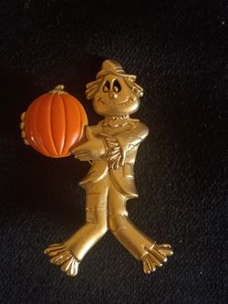 Vintage Scarecrow Brooch by Dan Craft