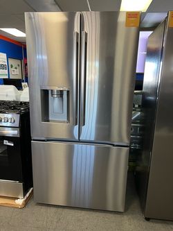 LG COUNTER DEPTH REFRIGERATOR
