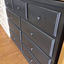 Pinewood Deluxe $429 New And Ready To Use