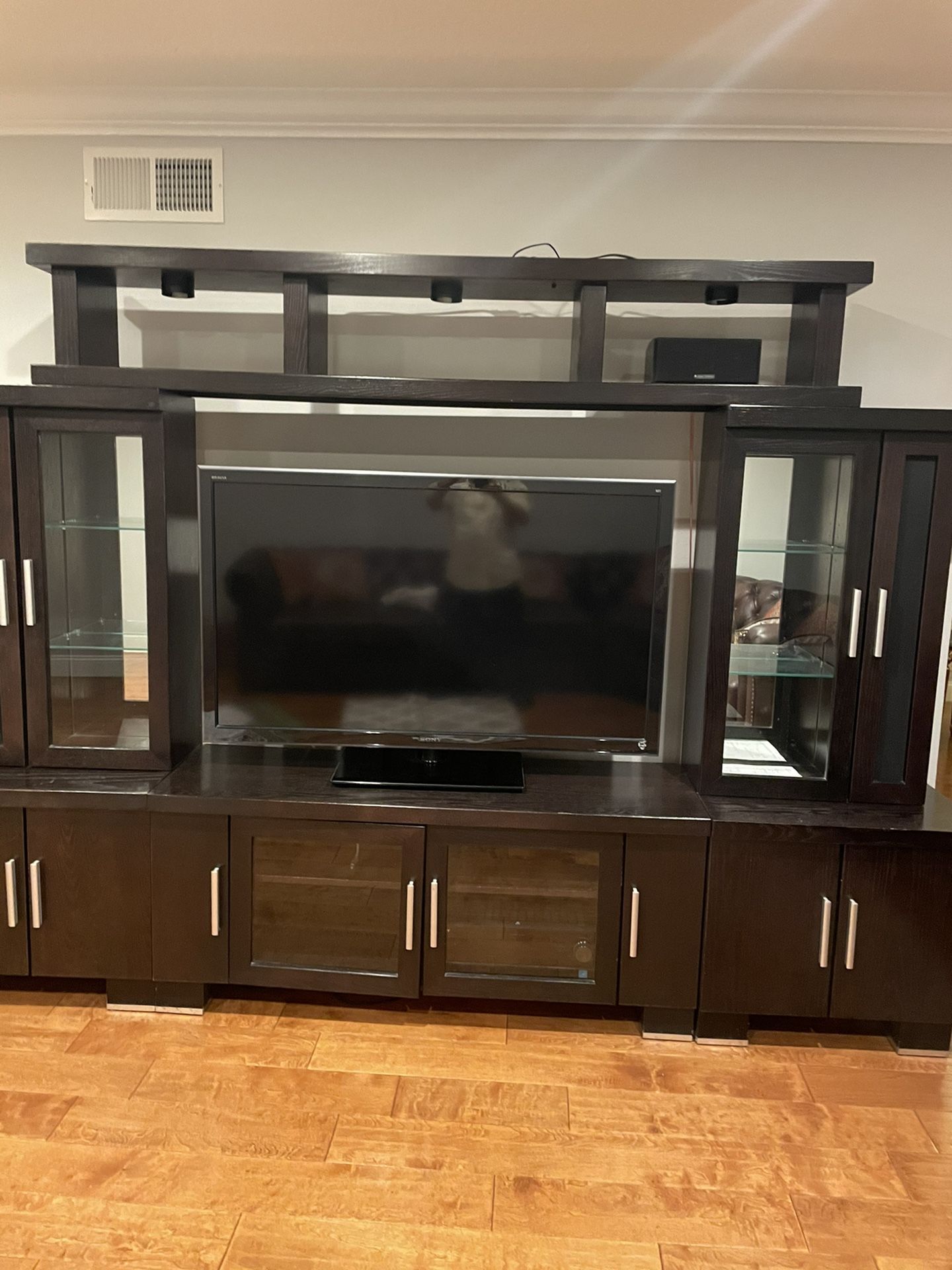 Black T V Entertainment Center (4 Pieces)