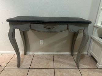 Entryway table