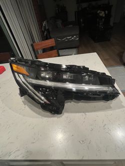 2026 NISSAN SENTRA RH PASSENGER SIDE HEADLIGHT 260107SF0A OEM
