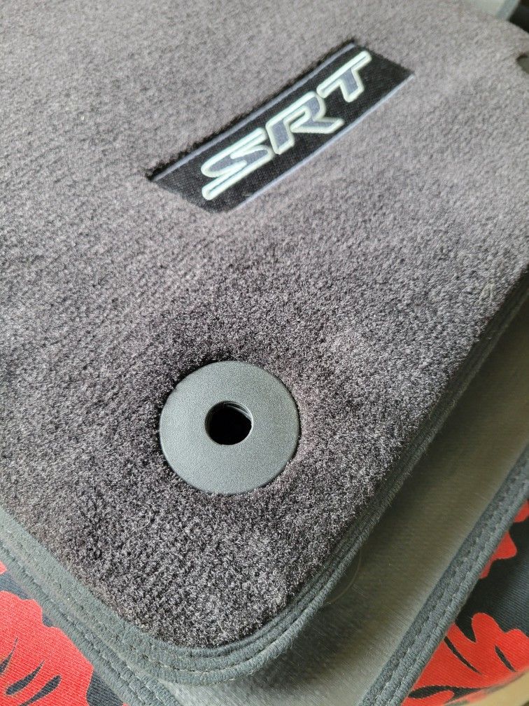 SRT Jeep Grand Cherokee SRT WK2 Floor Mats