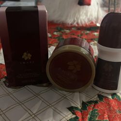 Last Minute Gift 🎁 Imari 3 Pieces Avon Products Smell So Good And Strong 