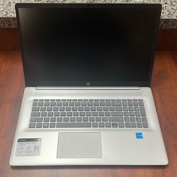 HP Laptop w/ Cord