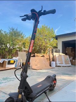E Scooter With Speaker and Fingerprit